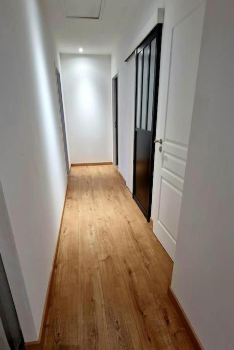 Et Spacieux Apartment *