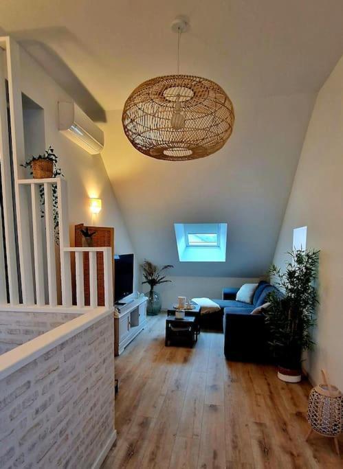Et Spacieux Apartment *